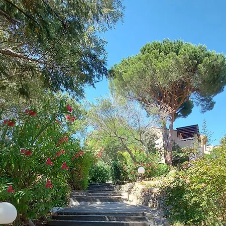 Vue Exceptionnelle Sur La Baie De Saint-tropez Apartamento